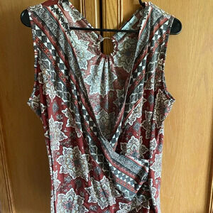 Absolutely Famous tank size XL